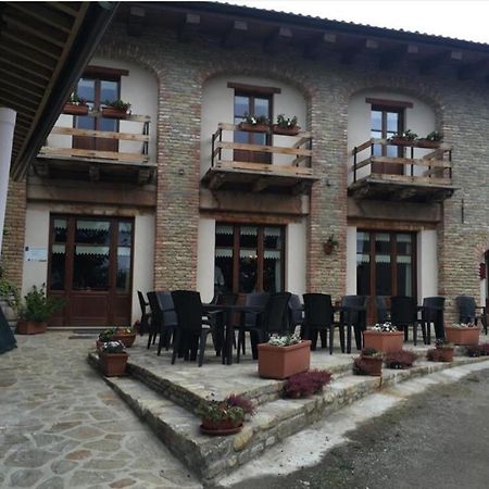 Agriturismo Locanda Dei Cacciatori Dogliani Zewnętrze zdjęcie