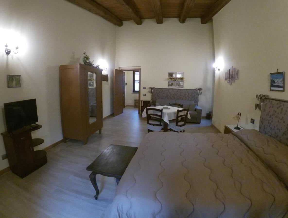 Agriturismo Locanda Dei Cacciatori Dogliani Zewnętrze zdjęcie